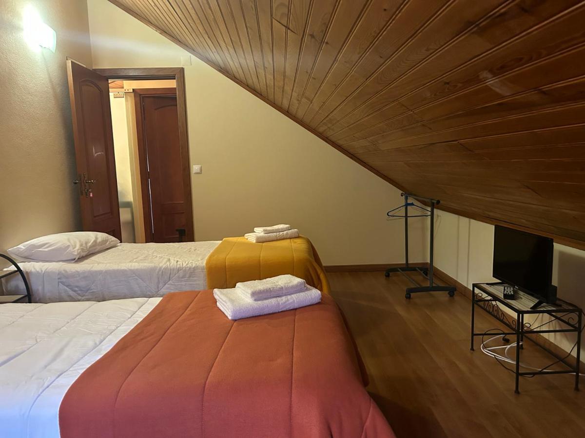 Alojamento Santa Catarina Hotel Alenquer Exterior photo